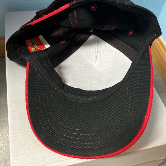 2019 Super Mario baseball cap New without tags Nintendo Luigi bowser gamer - Picture 3 of 4